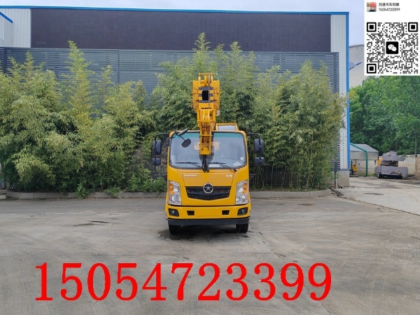 10噸汽車吊，搭配12噸卷揚機，150馬力發(fā)動機，軸距僅2.9米，小巧靈活，動力十足！